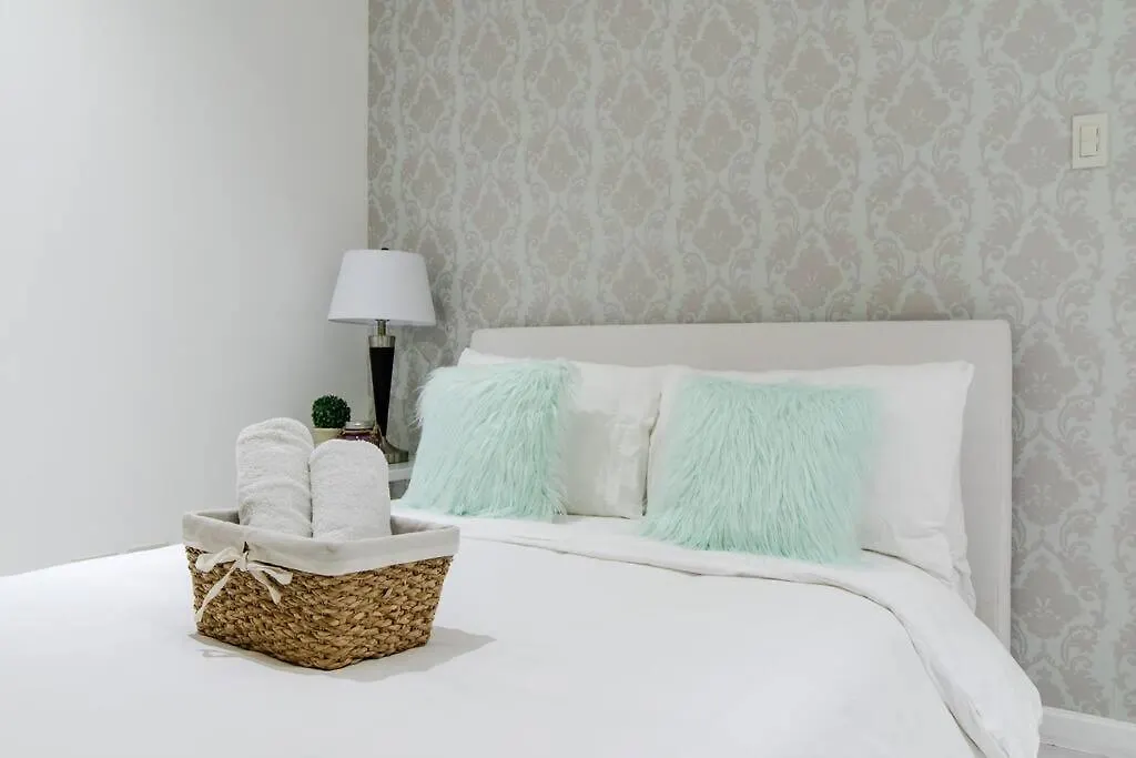 Gramercy French Rustic 2Br Penthouse 60Th Flr With Awesome View! Apartment Manila 0*,  Philippines